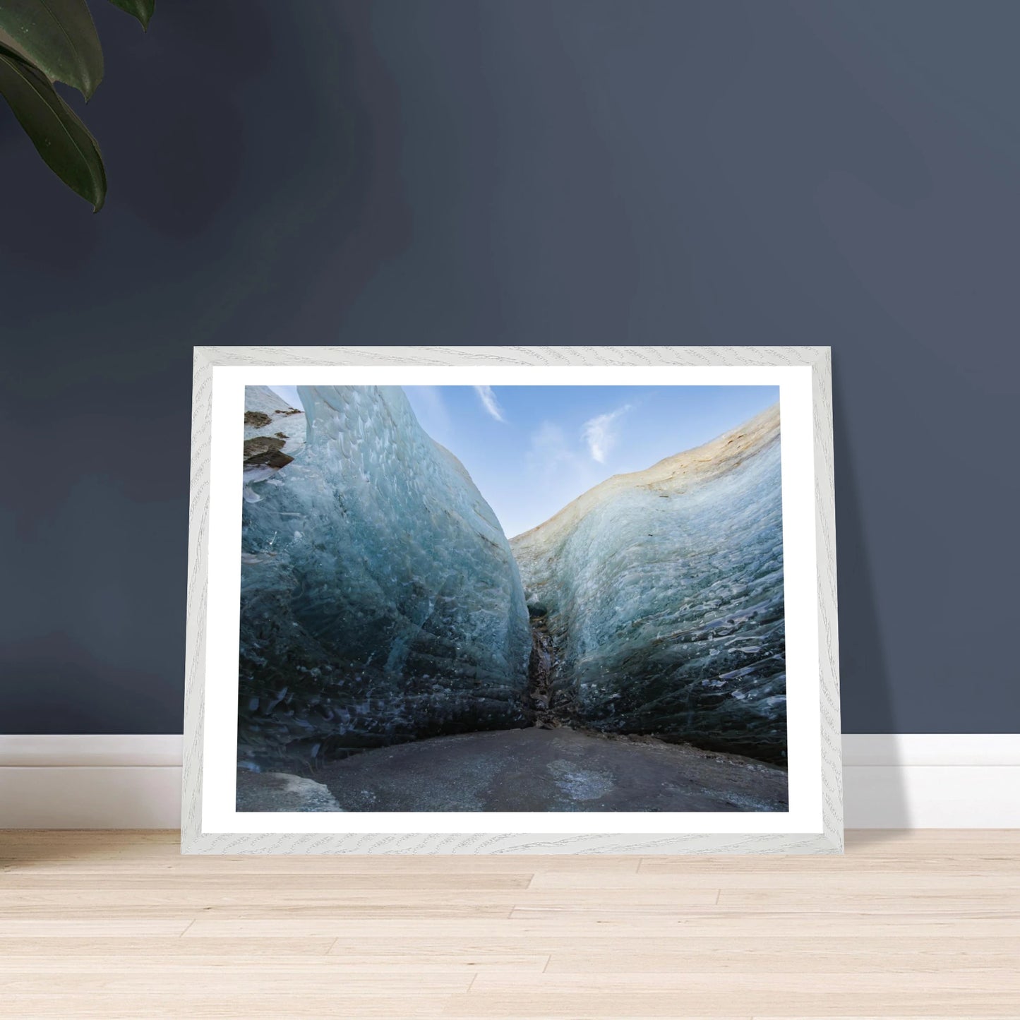 8fe4037f-d928-425d-bac1-64f2566e1327