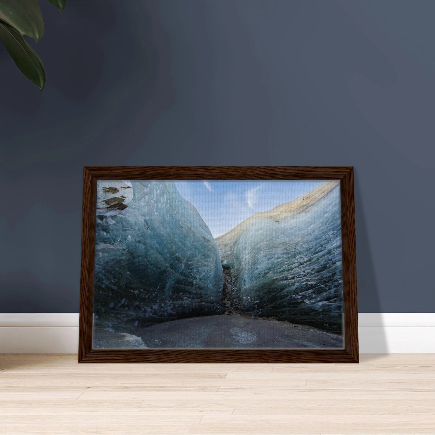 90d5a616-9e7f-4f21-b719-7d869fe8f949